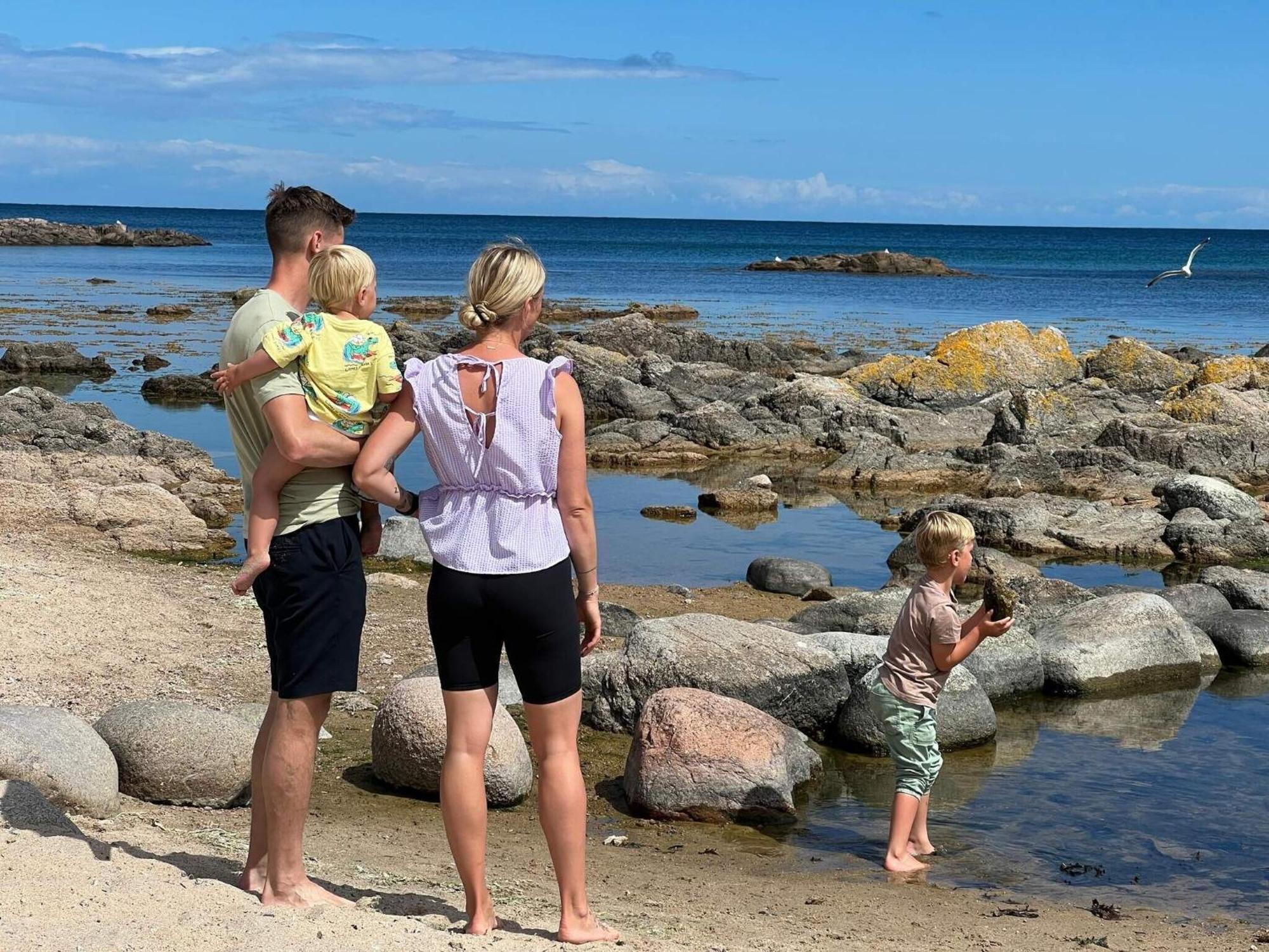 4 Person Holiday Home In Allinge Exteriör bild